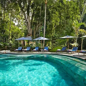 **** Resort Tjampuhan Indonesië